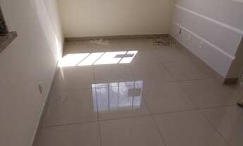 Imagem 3: 2 dormitórios, 1 banheiros, 1 vaga na garagem, 42M² de Área Construída