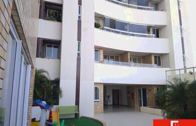 Imagem 2: 3 dormitórios, 1 suítes, 2 banheiro, 2 vagas na garagem, 81M² de Área Construída