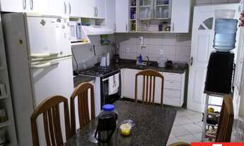 Imagem 7: 4 dormitórios, 1 suítes, 1 banheiros