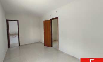 Imagem 6: 4 dormitórios, 3 suíte, 1 banheiros, 2 vagas na garagem