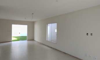 Imagem 3: 4 dormitórios, 3 suíte, 1 banheiros, 2 vagas na garagem