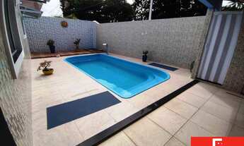 Imagem 6: 3 dormitórios, 2 suíte, 1 banheiros, 200M² de Área Construída