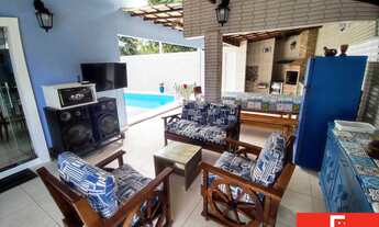 Imagem 1: 3 dormitórios, 2 suíte, 1 banheiros, 200M² de Área Construída