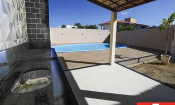 Imagem 2: 4 dormitórios, 2 suíte, 2 banheiro, 3 vagas na garagem