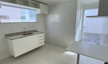 Imagem 5: 4 dormitórios, 4 suíte, 1 banheiros, 2 vagas na garagem