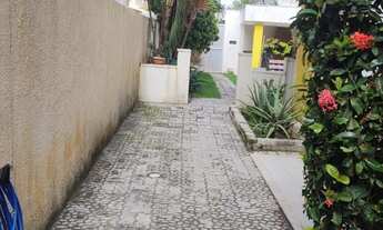 Imagem 2: 2 dormitórios, 2 suíte, 1 banheiros, 1 vaga na garagem