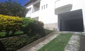 Imagem: 4 dormitórios na Estrada Do Coco