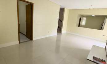 Imagem 5: 4 dormitórios, 1 suítes, 4 banheiro, 2 vagas na garagem