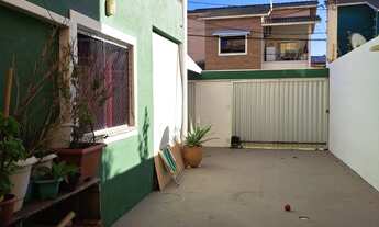 Imagem 2: 4 dormitórios, 3 suíte, 1 banheiros, 3 vagas na garagem