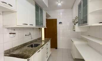 Imagem 6: 4 dormitórios, 1 suítes, 4 banheiro, 2 vagas na garagem