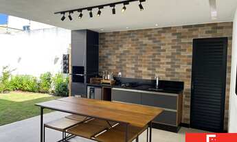 Imagem: 3 dormitórios, 3 suíte, 2 banheiro, 3