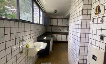 Imagem 6: 4 dormitórios, 2 suíte, 1 banheiros, 200M² de Área Construída