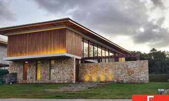 Imagem: 6 dormitórios, 1 suítes