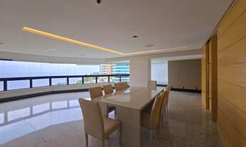 Imagem 3: Apartamento a venda Colline Du Chat, 225m² com 4 suítes, Varandão com vista mar e para o c