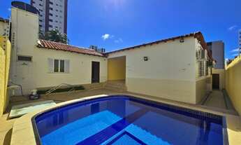 Imagem 2: Casa a VENDA, 4 quartos, SUÍTE, varanda, com 360m² PISCINA com DECK, 4 vagas de garagem na