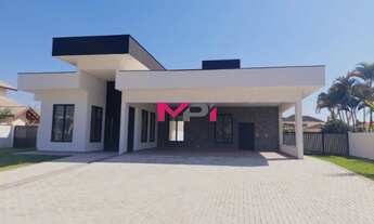 Imagem 3: Casa Térrea de Alto Padrão à Venda Condomínio Village Castelo em Itu (Km 80 - Castelo Bran