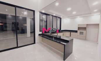 Imagem 7: Casa Térrea de Alto Padrão à Venda Condomínio Village Castelo em Itu (Km 80 - Castelo Bran