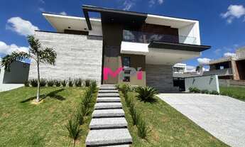 Imagem: Casa Alto Padrão com 4 Suítes no Condomínio