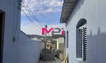 Imagem 4: SOBRADO COM TRÊS CASAS À VENDA NO CENTRO DE JUNDIAI/SP