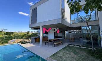 Imagem: Casa alto padrão à venda no condomínio