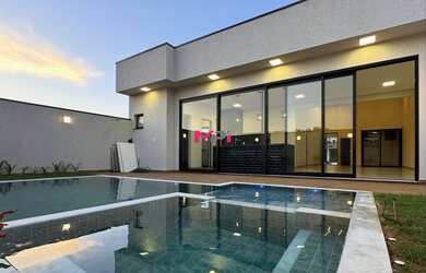 Imagem 2: CASA TERREA COM 3 SUITES E PISCINA NO CONDOMÍNIO CAMPO DE MEDEIROS JUNDIAÍ