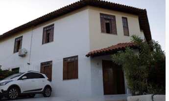 Imagem 2: 4 dormitórios, 2 suíte, 3 vagas na garagem