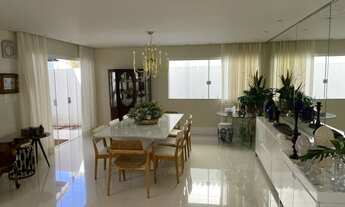 Imagem 6: 4 dormitórios, 2 suíte, 385M² de Área Total