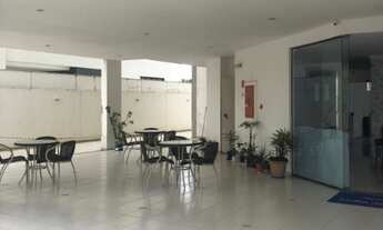 Imagem 2: 2 dormitórios, 1 suítes, 2 banheiro, 1 vaga na garagem, 64M² de Área Construída