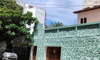 Imagem: 8 dormitórios, 4 suíte, 2 banheiro, 3