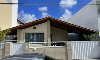 Imagem: 3 dormitórios, 1 suítes, 1 banheiros