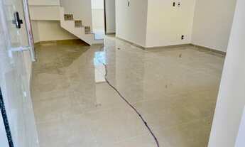 Imagem 3: 3 dormitórios, 2 suíte, 1 banheiros, 2 vagas na garagem