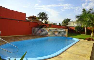Imagem 10: Linda Casa com Piscina