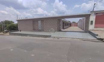 Imagem: Casa com quintal grande a venda no bairro