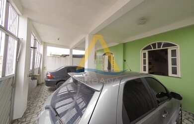 Imagem 3: Casa Duplex Com 4 Dormitórios Sendo 1 Suíte, Com Piscina e Piso Porcelanato