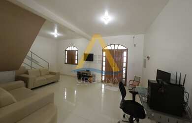 Imagem 6: Casa Duplex Com 4 Dormitórios Sendo 1 Suíte, Com Piscina e Piso Porcelanato