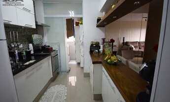 Imagem 5: Apartamento reformado 2 dormitórios , closet , 1 vaga , ótima localização