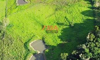 Imagem 4: Chácara à venda em Monte Santo de Minas-MG - Região dos Cunhas: 3 quartos, 1 sala, 1 banhe