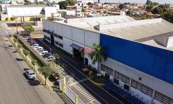 Imagem 2: Galpão Comercial para Venda ou Locação em Sumaré-SP - Espaço Amplo e Estratégico na Chácar