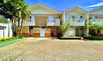 Imagem: Linda casa em condominio fechado no jardim