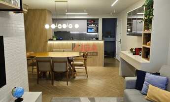 Imagem: Lindo apartamento com depósito e 2 vagas