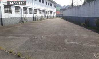 Imagem: Galpão com grande Patio para Locação