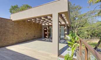 Imagem 4: Casa Flora, 4 dormitórios na Rua Regina Barra