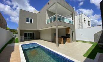 Imagem 3: Em Alphaville um condomínio fechado com total segurança, essa casa com quatro suítes e esp