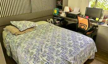 Imagem 6: Lindo apartamento decorado com três quartos e armários planejados a venda em patamares