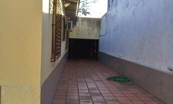 Imagem 3: 4 dormitórios, 3 suíte, 2 banheiro, 4 vagas na garagem, 250M² de Área Construída