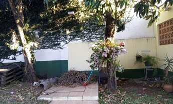 Imagem 5: 4 dormitórios, 3 suíte, 2 banheiro, 4 vagas na garagem, 250M² de Área Construída