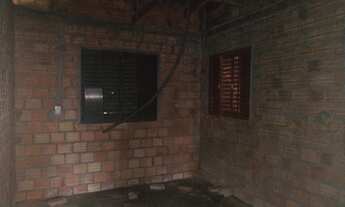 Imagem 7: 2 dormitórios, 1 banheiros, 1 vaga na garagem, 180M² de Área Construída, 180M² de Área Tot