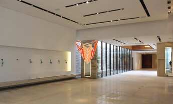 Imagem 2: 4 banheiro, 696M² de Área Construída