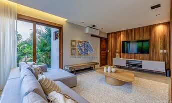 Imagem 3: Casa duplex em Condominio mobiliada e decorada com 5 suítes sendo 1 suíte master com 558,2