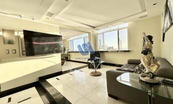 Imagem 4: Apartamento originalmente com 4 quartos sendo 1 suíte com vista mar na barra 184m2